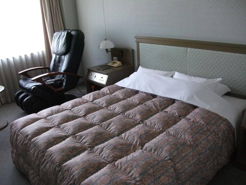 Hotel Pearl City Кобе Экстерьер фото