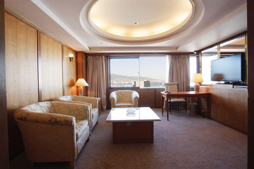 Hotel Pearl City Кобе Экстерьер фото